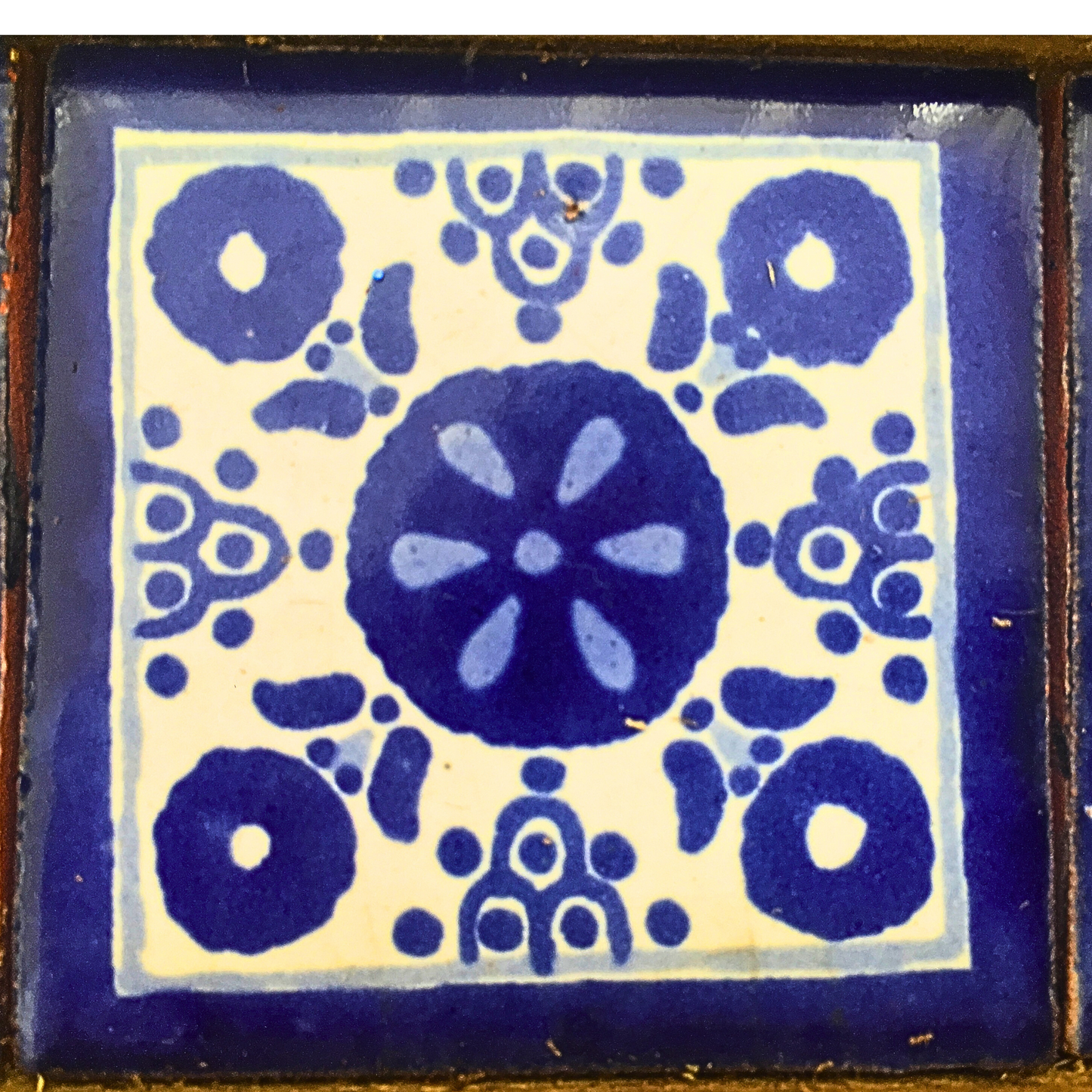 Mexican style key holder with blue and white Talavera tiles, handcrafted by Mexican artisans, perfect for organizing keys and home decor.
